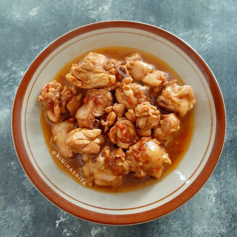 Resep Krengsengan Ayam Pedas Dari rinihasrita