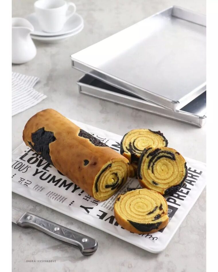 Resep Lapis Legit Roll Ekonomis Dari dhora_kusumadewi