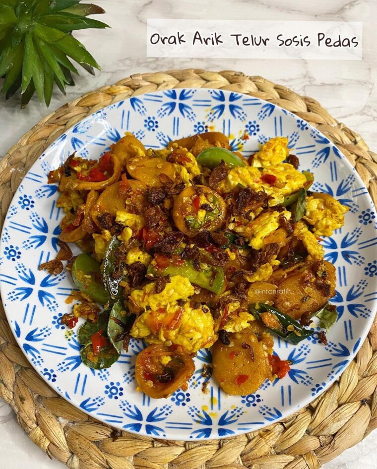 Resep Orak Arik Telur Sosis Pedas Dari intanratih_
