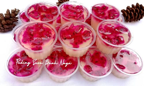 Puding Susu Buah Naga