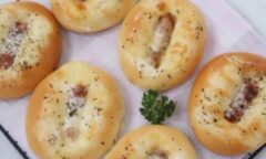 Resep Roti Sosis Dari yoenitaa