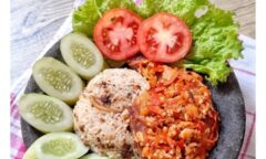 Resep Ayam Gepuk Sambal Bawang Dari rachelviann