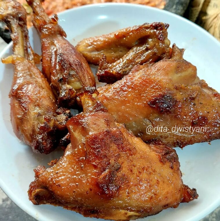 Resep Ayam Kampung Goreng Bacem Dari dita_dwistyani