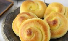 Resep Chocolate Milk Snail Bread Dari malichatun88