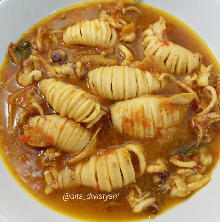 Resep Cumi Masak Kuning Pedas Dari dita_dwistyani