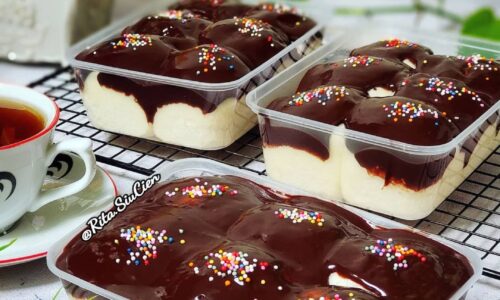 Donat Kukus Saus Coklat