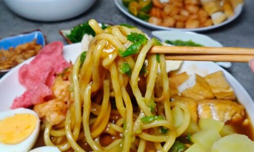 Emie ( Mi Rebus Medan )