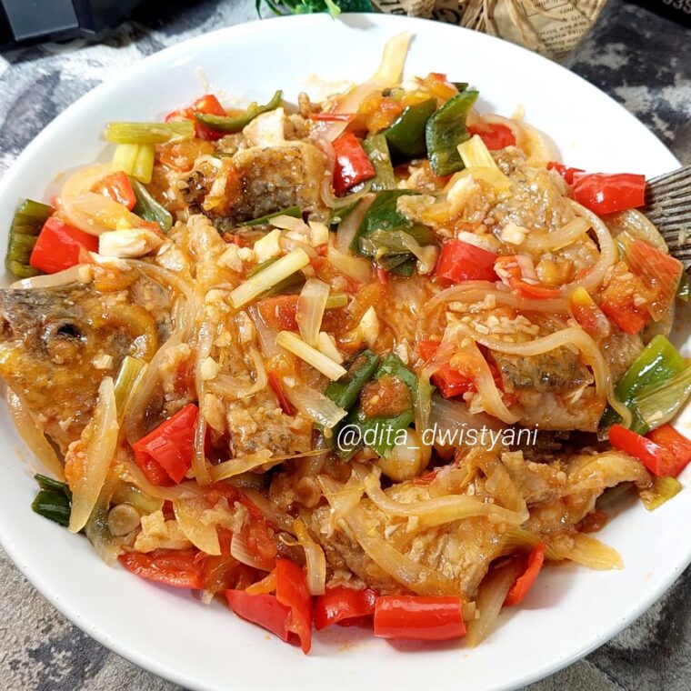 Resep Gurame Asam Manis Dari dita_dwistyani