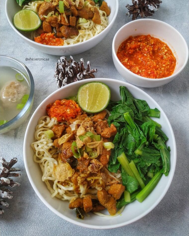 Resep Mie Ayam Rumahan Dari vhe.veronicaa