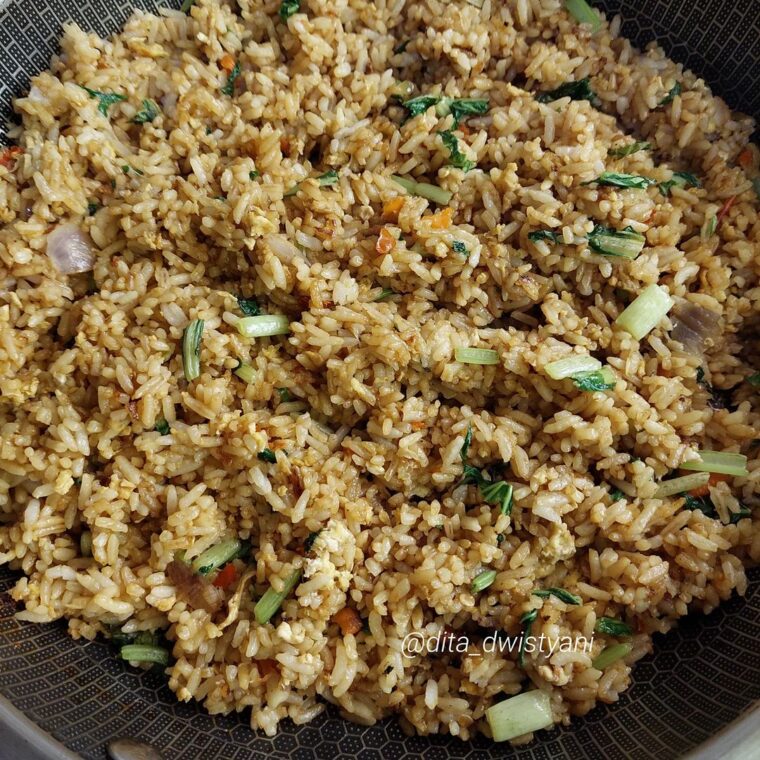 Resep Nasi Goreng Rumahan Dari dita_dwistyani