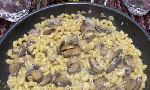 One Pot Pasta - Masakan dari Jamur Kancing