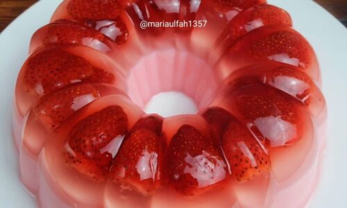 Puding Strawberry