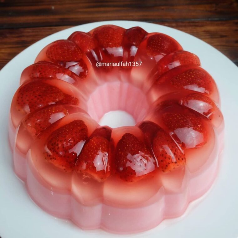 Resep Puding Strawberry Dari mariaulfah1357