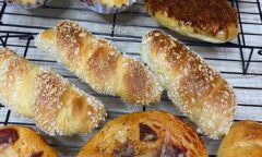 Resep Roti Manis Dan Asin Dari intanratih_