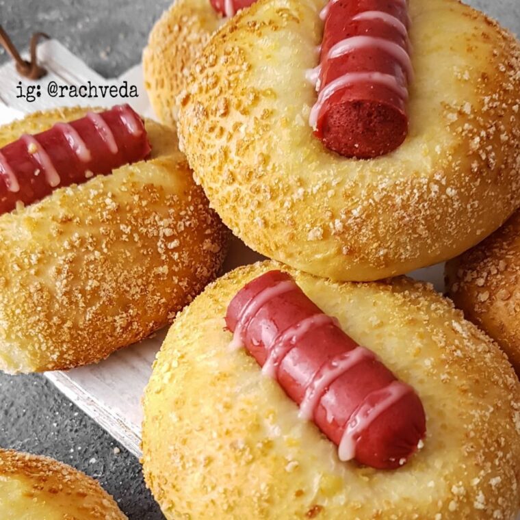 Resep Roti Sosis Parmesan Dari rachveda