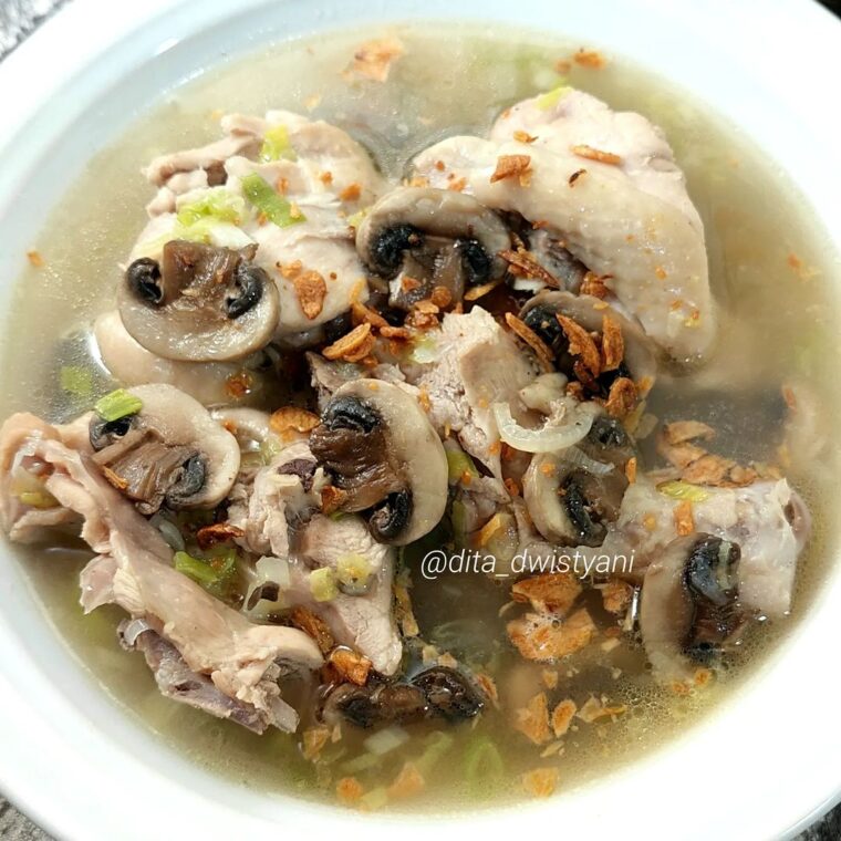 Resep Sop Ayam Jamur Dari dita_dwistyani