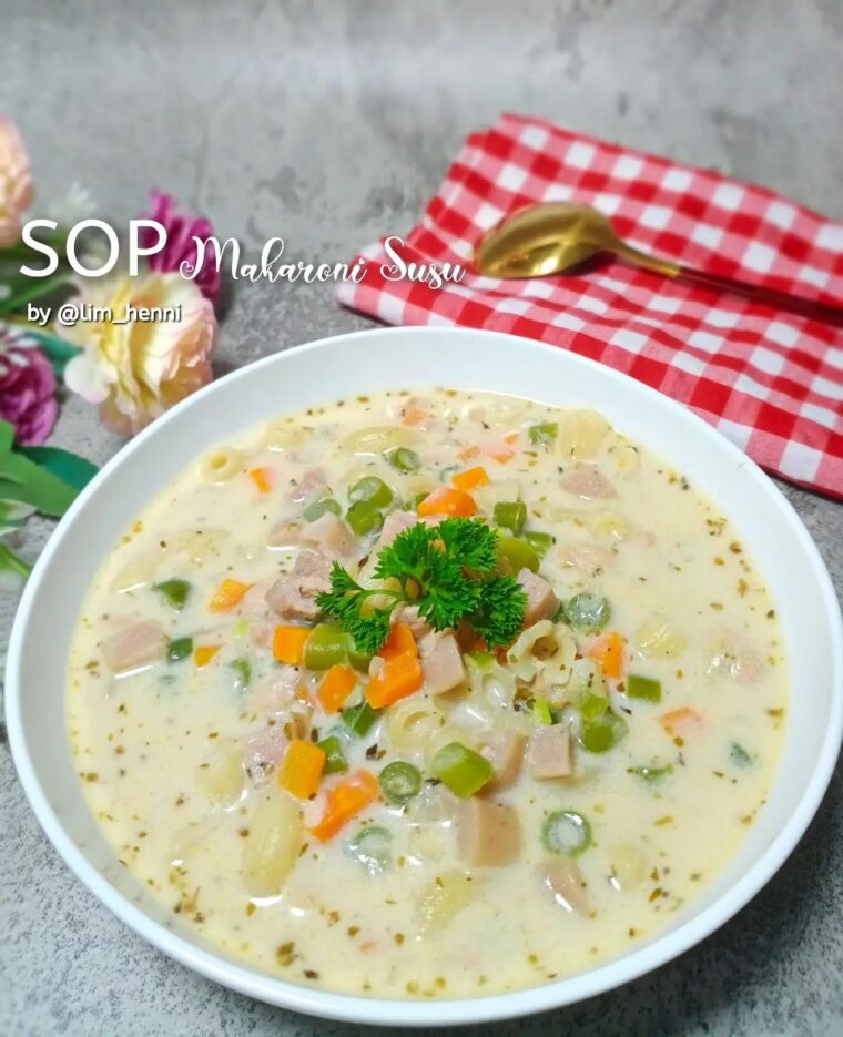 Resep Sop Makaroni Susu Dari lim_henni