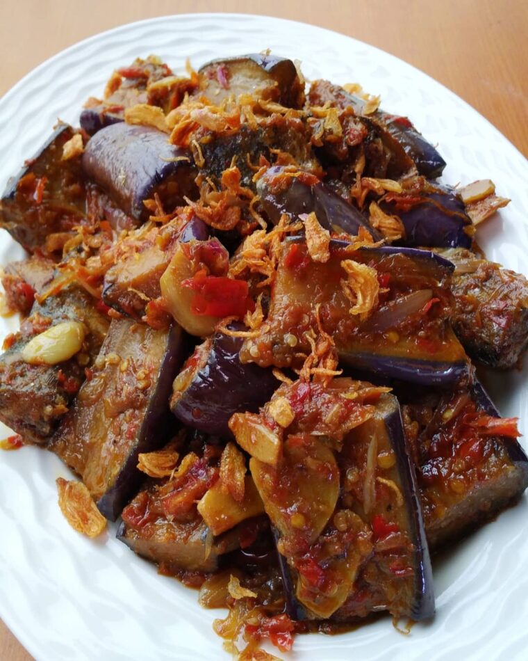 Resep Tumis Terong Ikan Asin Dari angela_hapsari