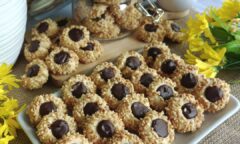 Resep Peanut Choco Thumbprint Cookies Dari elvynnofianti