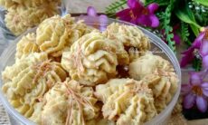 Resep Semprit Santan Dari lisna_lisnawati71