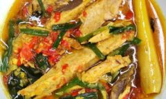 Resep Tongkol Bumbu Kuning Dari mela.wati