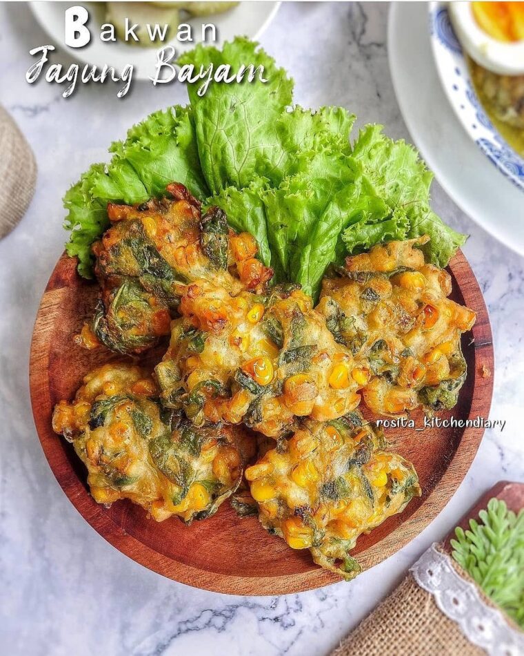 Resep Bakwan Jagung Bayam Dari rosita_kitchendiary