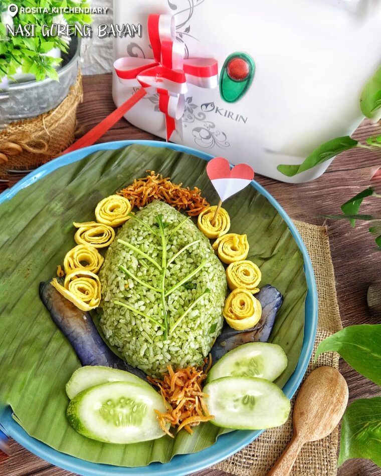 Resep Nasi Goreng Bayam Teri Dari rosita_kitchendiary