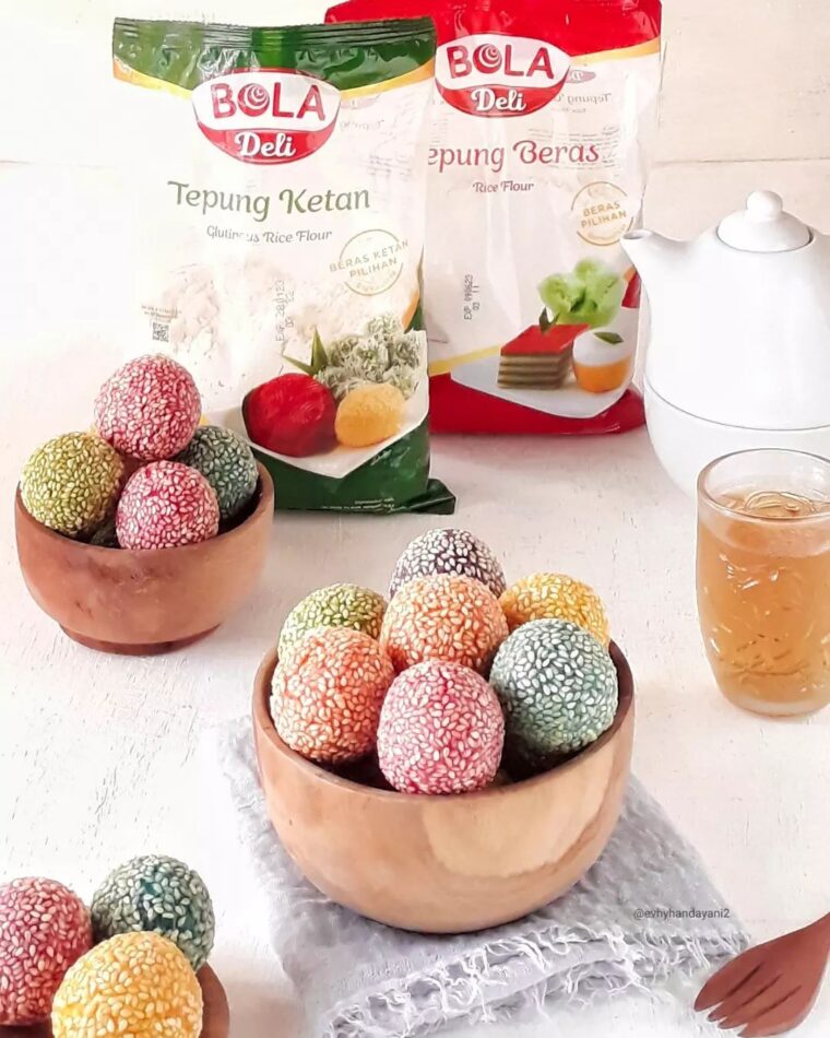 Resep Onde – Onde Pelangi Dari evhyhandayani2