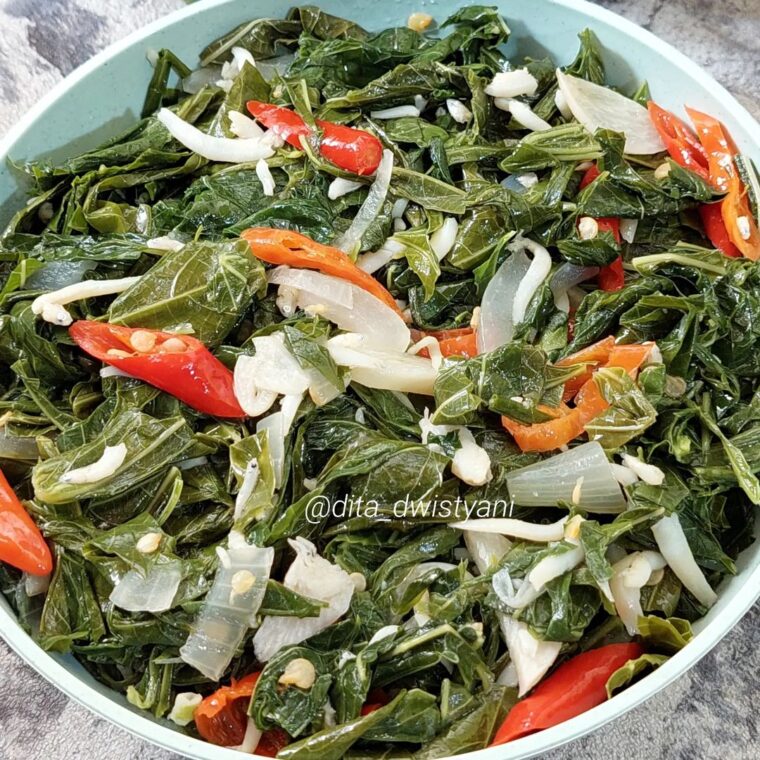 Resep Tumis Daun Singkong Dari dita_dwistyani