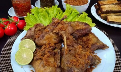 Bebek Goreng Serundeng - Masakan dari Bebek