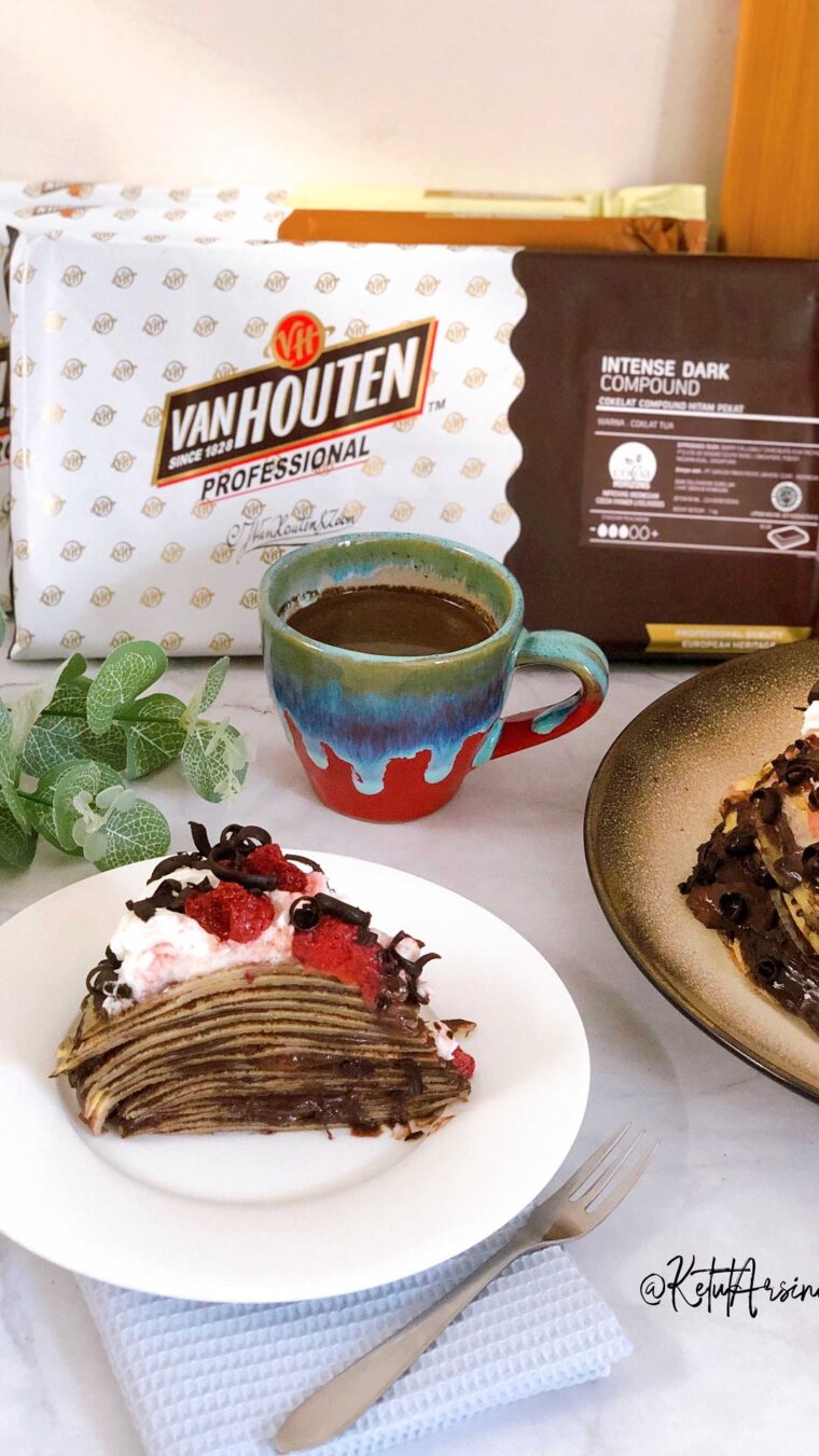 Resep Chocolate Strawberry Crepes Cake Dari ketutarsini