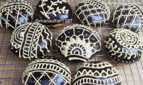 Donat Topping Henna