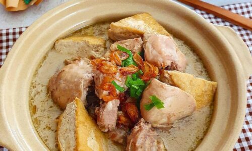 Opor Ayam Tahu