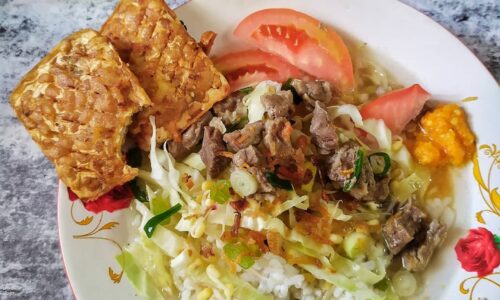 Soto Daging Kuah Bening