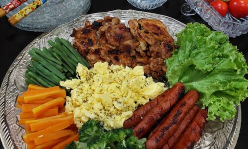 Barbeque Chicken & Sosis - Masakan dari Ayam, Brokoli, dan Telur