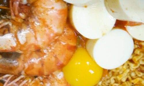 Bbongto Ramyeon (Seafood Tofu Rameyon)