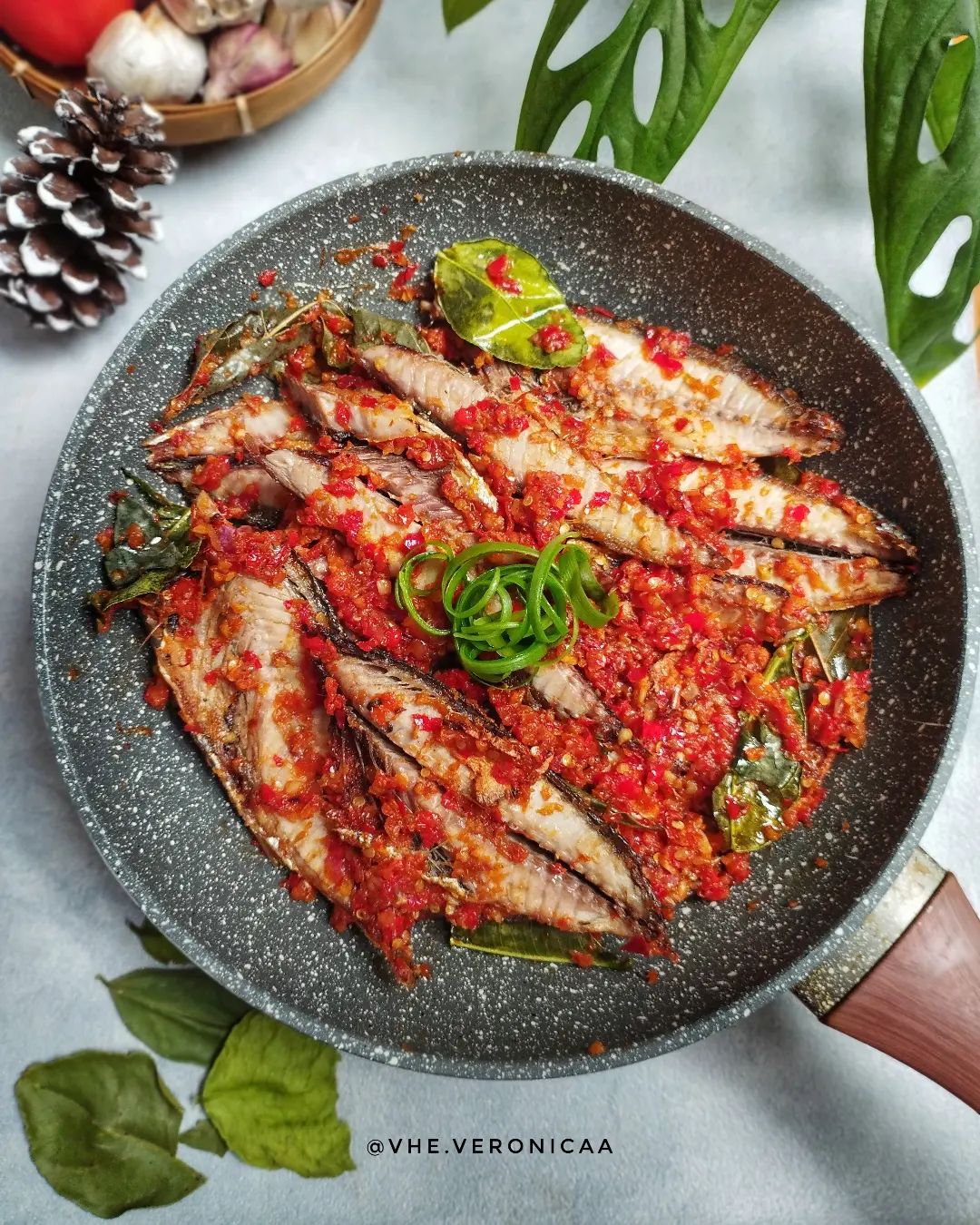 Resep Ikan Kembung Sambal Korek dari @vhe.veronicaa