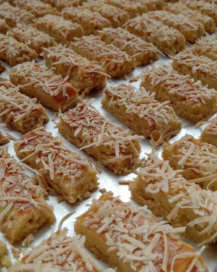 Resep Kastengel Ekonomis Dari elvynnofianti