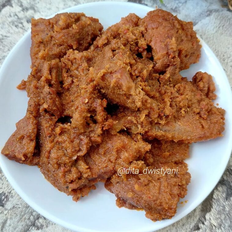Resep Rendang Sapi Pedas Dari dita_dwistyani