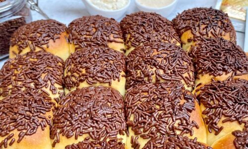 Roti Sobek Coklat Meses
