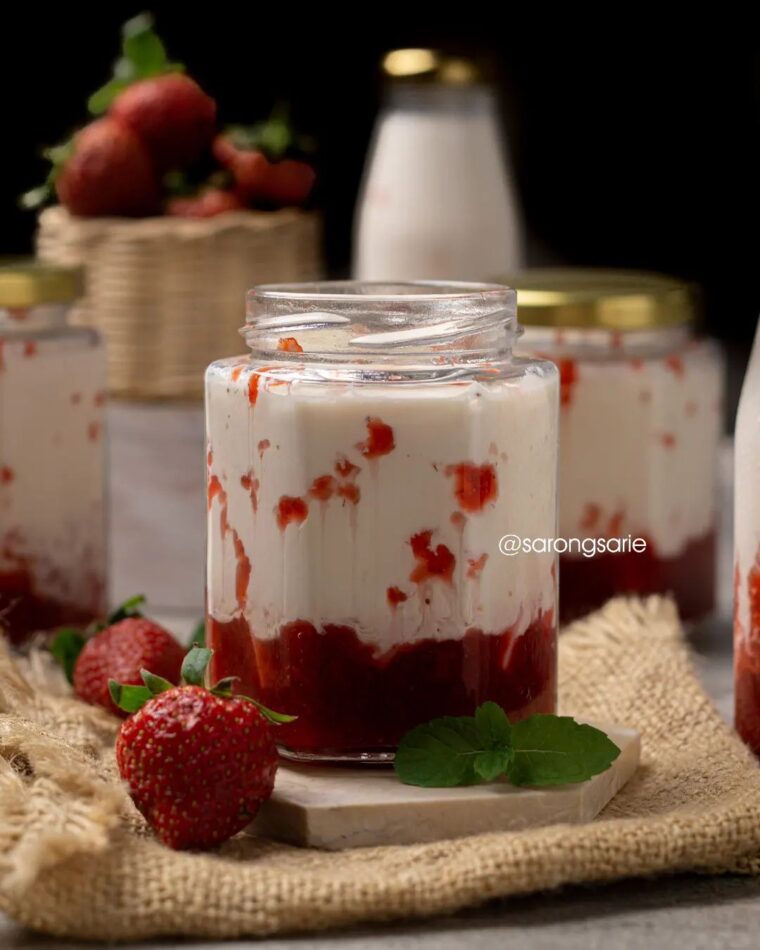 Resep Strawberry Milk Dari sarongsarie
