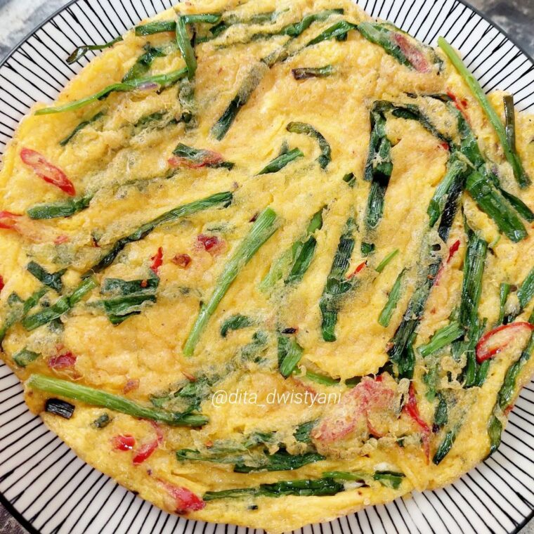 Resep Telur Dadar Kucai Dari dita_dwistyani