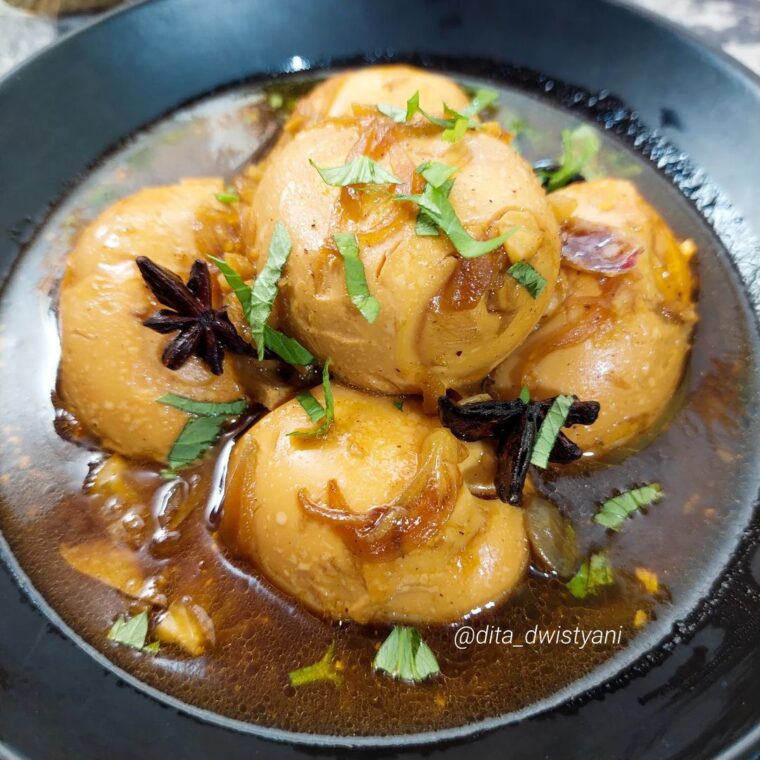 Resep Telur Masak Kecap Dari dita_dwistyani