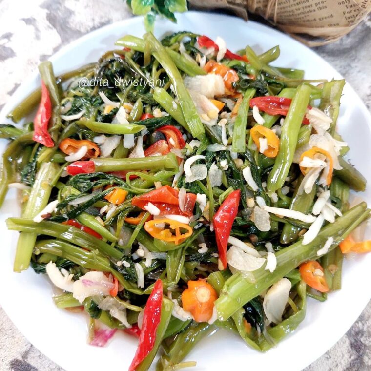 Resep Tumis Kangkung Teri Medan Dari dita_dwistyani