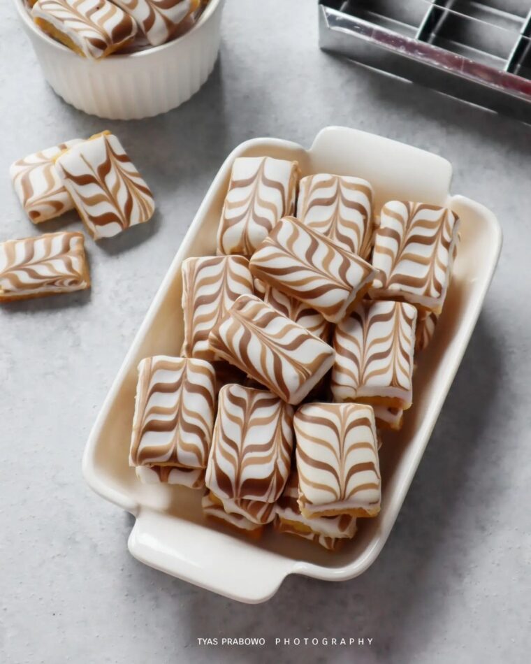 Resep Cheese Button Cookies Dari tyasprabowo