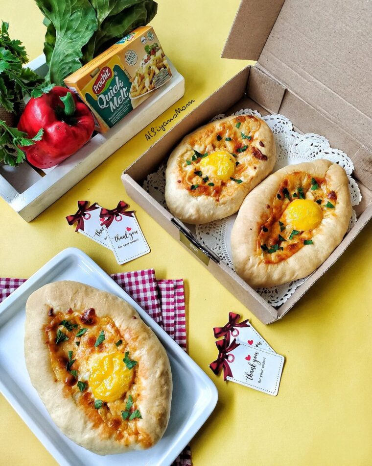 Resep Egg Pizza Boat Dari albiyansmom