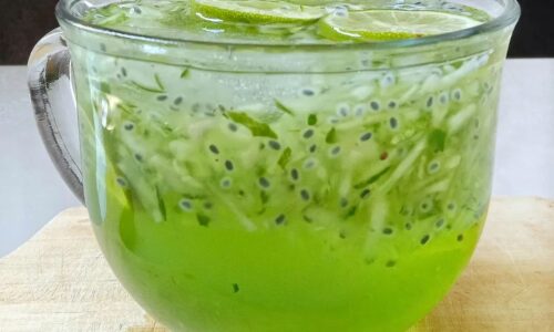 Es Timun Serut - Minuman dari Selasih