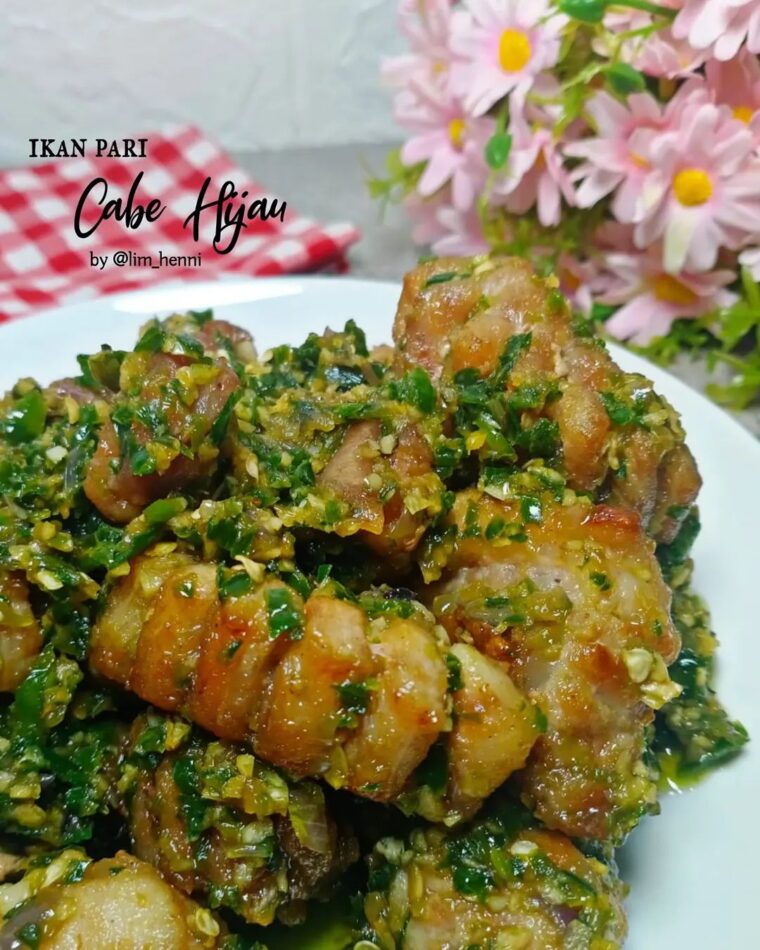 Resep Ikan Pari Cabe Ijo Dari lim_henni