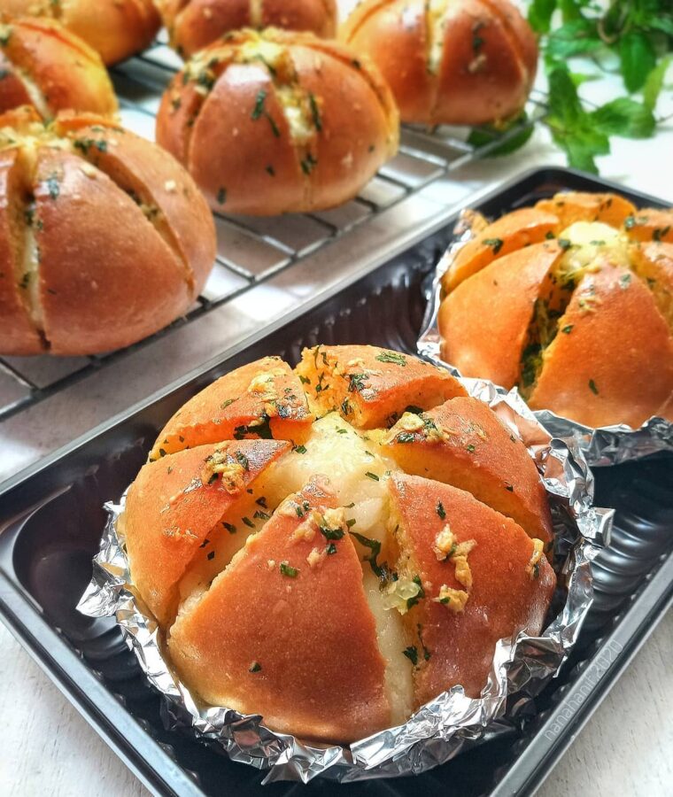 Resep Korean Garlic Creamcheese Bread Dari nana_hanif7