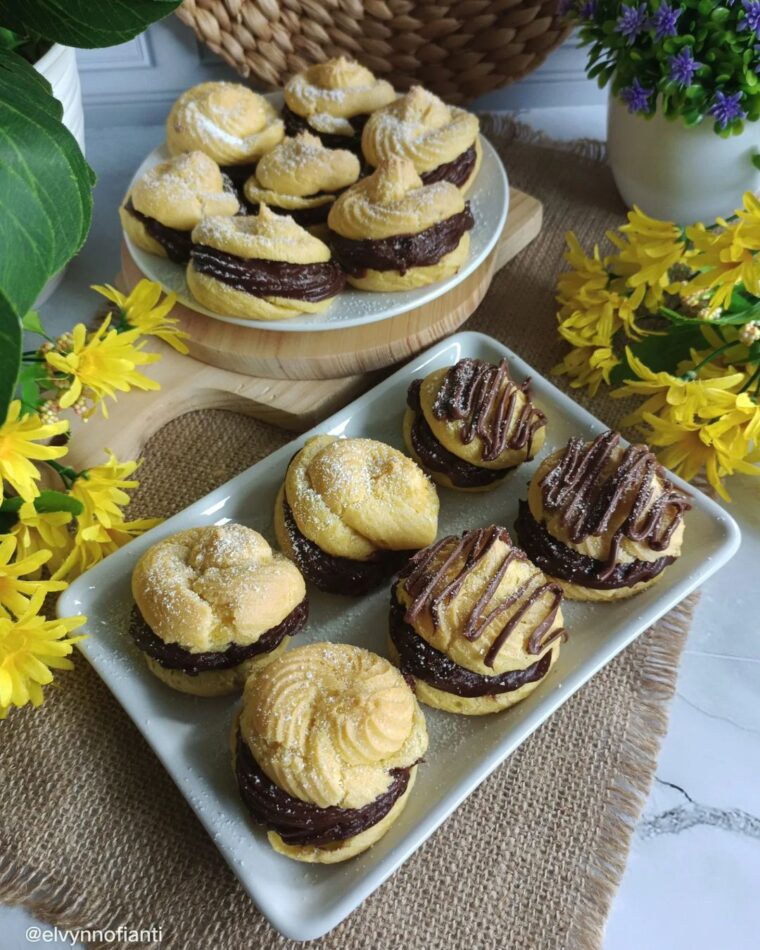 Resep Kue Sus Vla Cokelat Dari elvynnofianti
